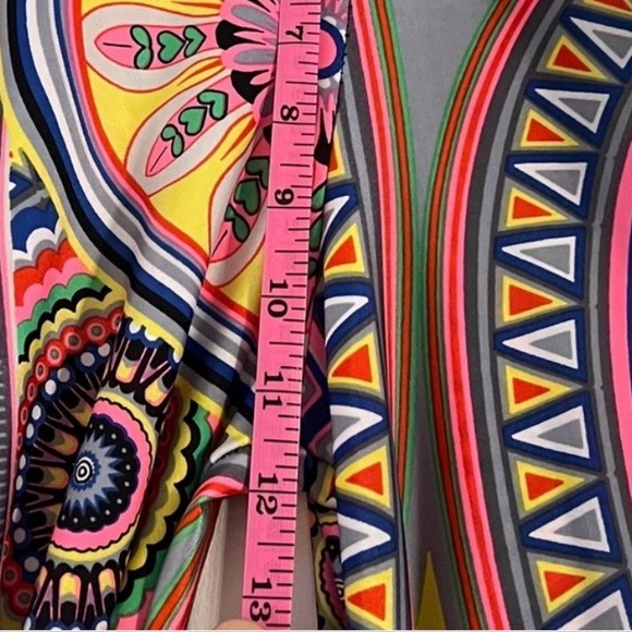 Wide-legged palazzo pants with colorful geometric patterns Size M - Picture 6 of 10